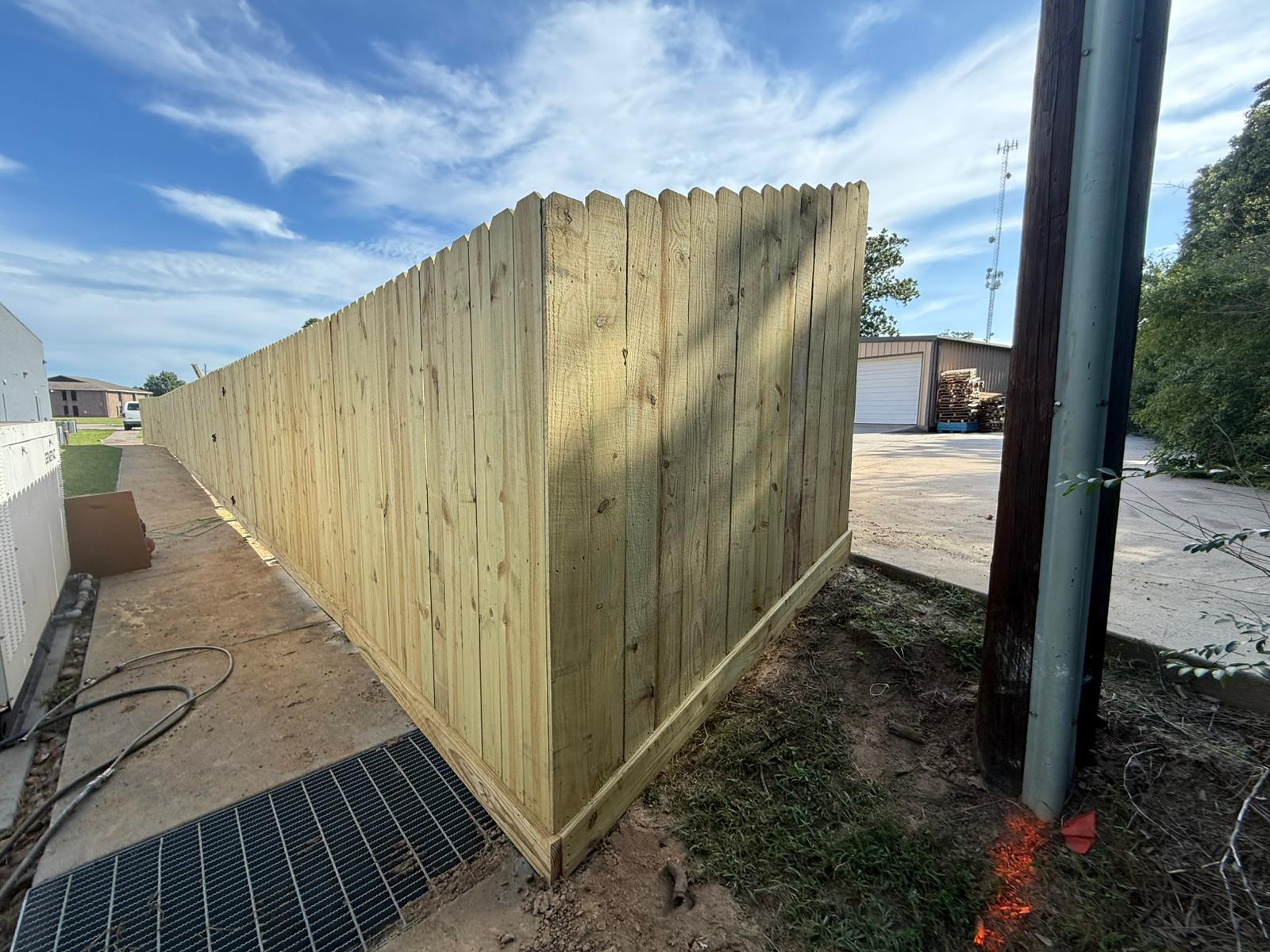 How Long Does It Take to Install Cedar Fence in Fulshear TX - Image 3